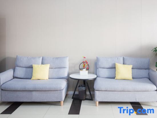 Шэньчжэнь: Home Inn Shenzhen Nanshan Nanxin Road Daxin Metro Station