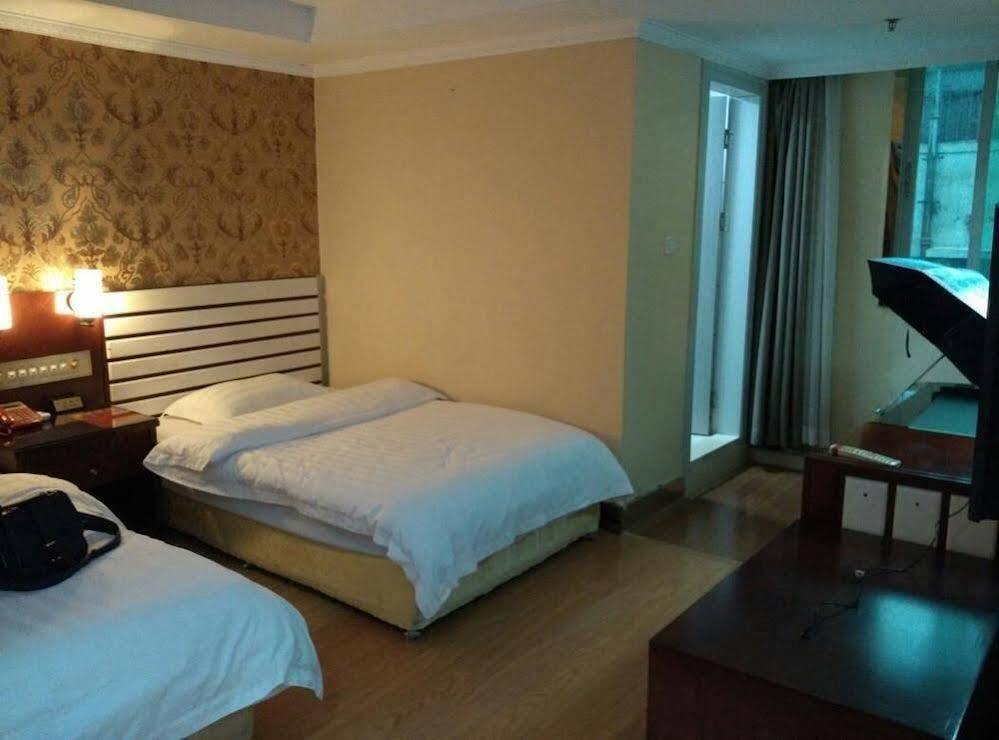Гуанчжоу: Guangzhou Inn De Hotel