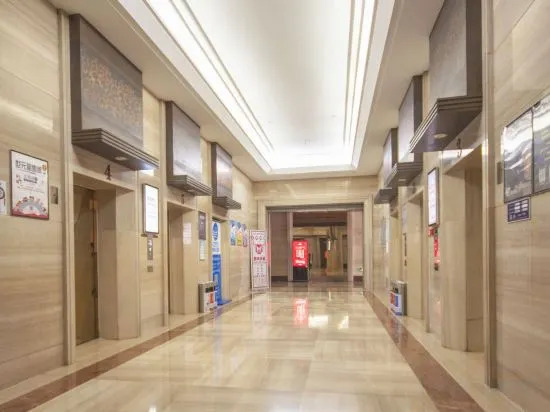Далянь: Shiyuan Business Hotel