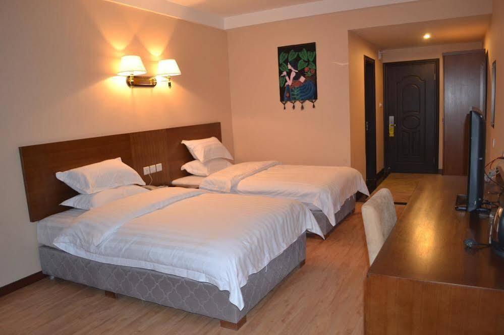 Сиань: Lu Ke Apartment Hotel- Xi'an