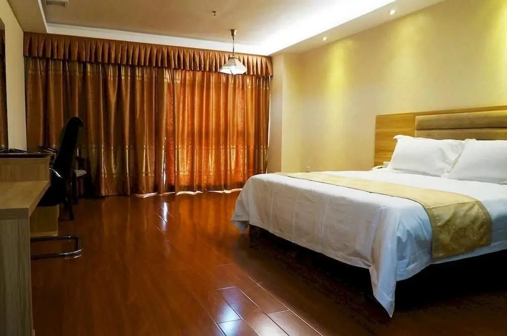 Шэньчжэнь: Shanhai Hotel