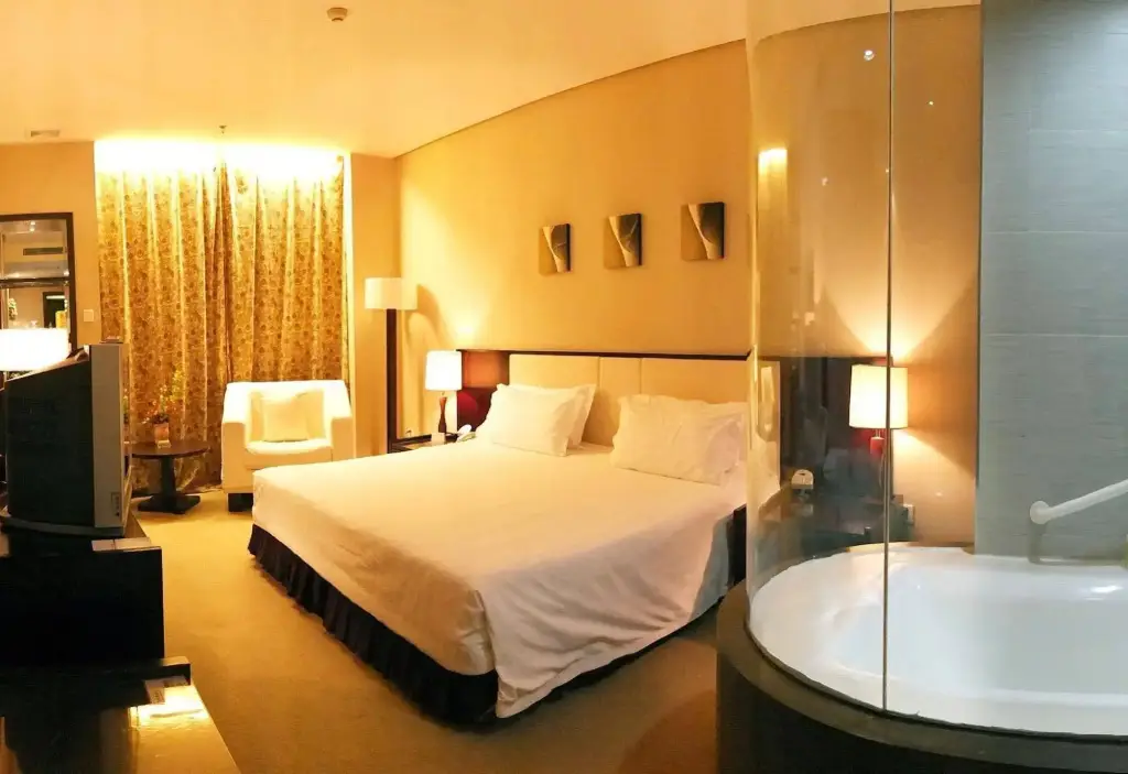 Тяньцзинь: Huizhong Hotel - Tianjin
