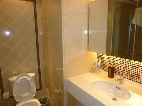 Далянь: Best Coast Hotel Apartment