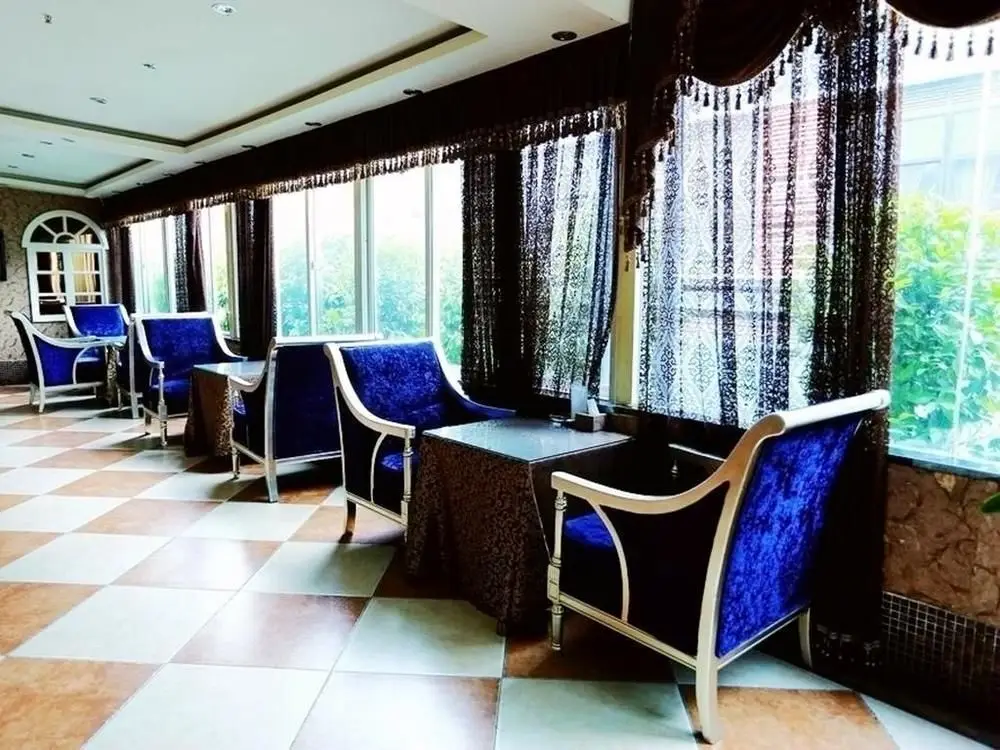 Чэнду: Aiyue Hotel Cheng Du