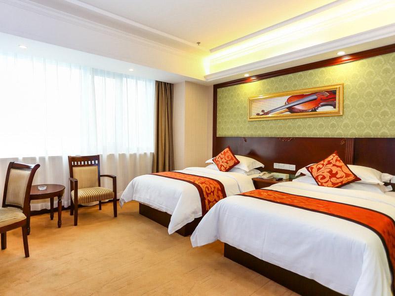 Шанхай: Vienna Hotel Shanghai Fengxian South Bridge Jinhai Road