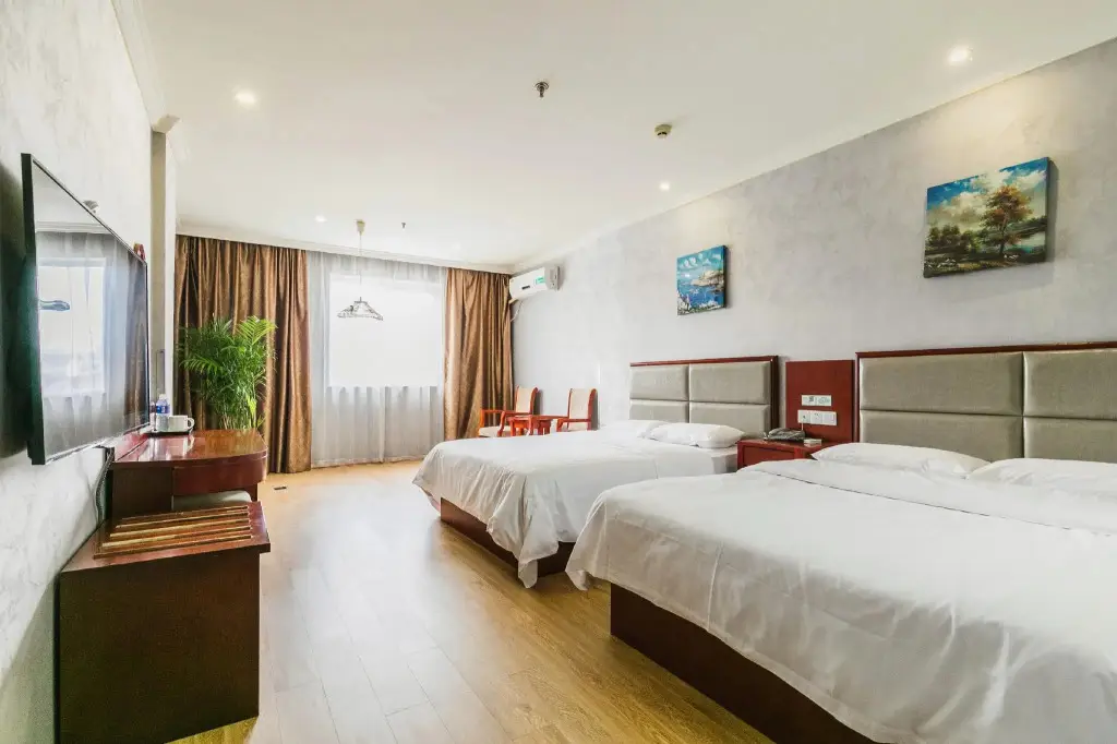 Шанхай: GreenTree Inn Shanghai Huinan Jinghai Road Express Hotel