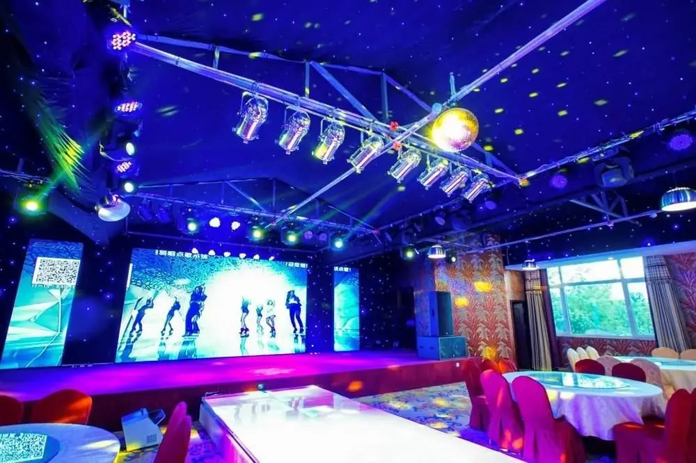 Циндао: Shiyuanqing Holiday Hotel