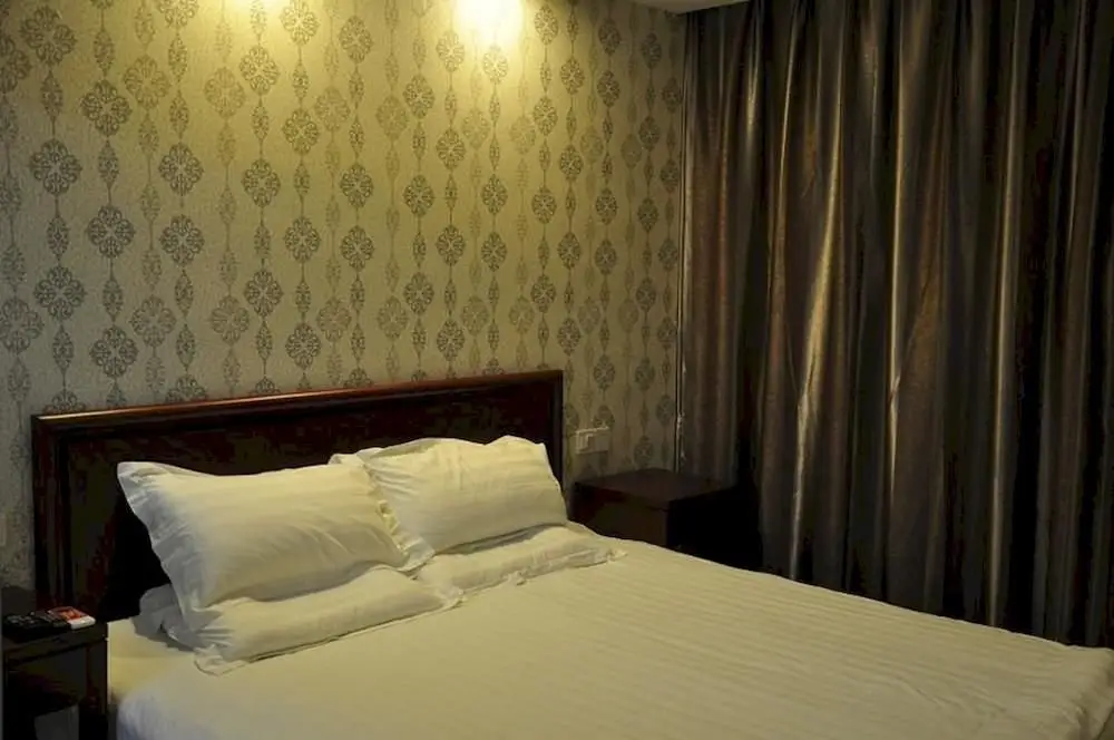 Шанхай: Hanting Youjia Hotel( Shanghai Oriental Pearl Hotel)