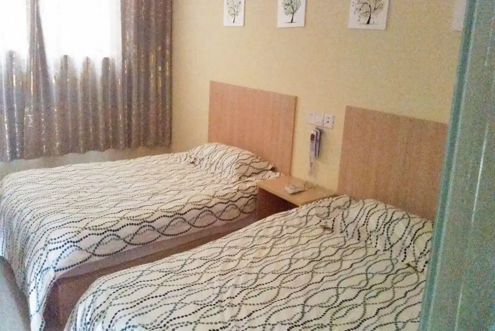 Шанхай: Pod Inn