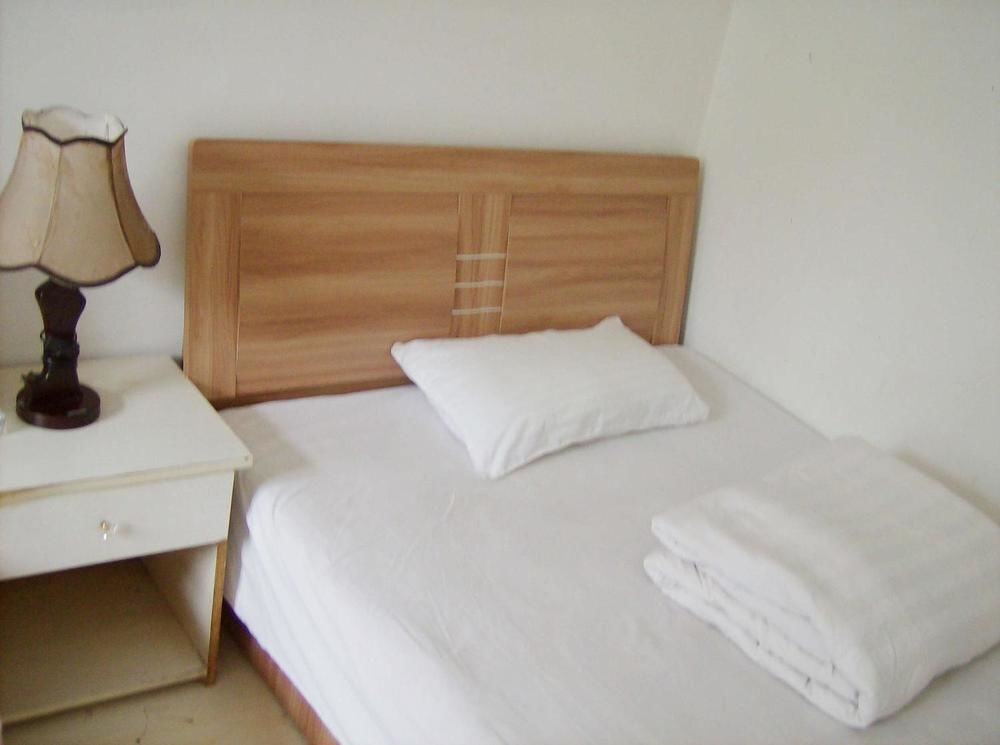 Циндао: Ling Yuan Hotel- Qingdao