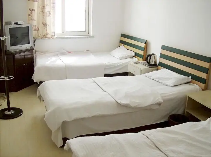 Циндао: Ling Yuan Hotel- Qingdao