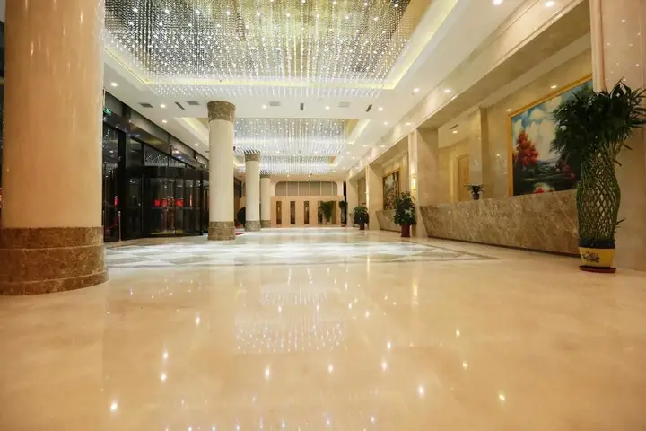 Пекин: Jing Tian Ming Tian Hotel