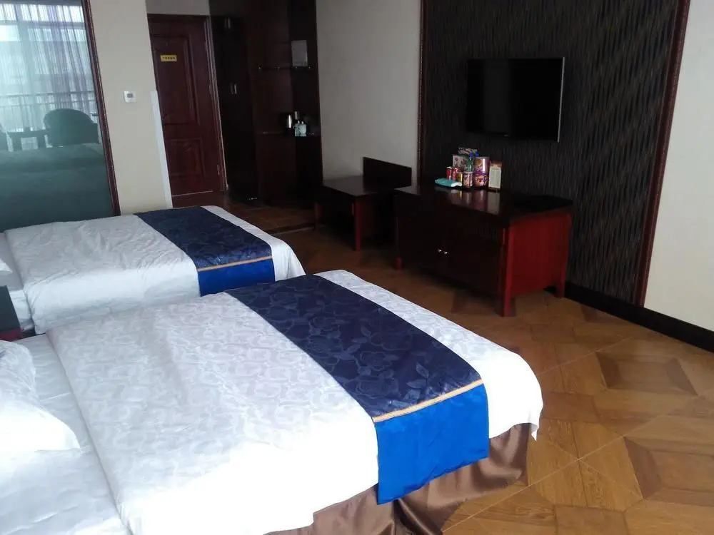 Чэнду: Chengdu Fengyu Business Hotel