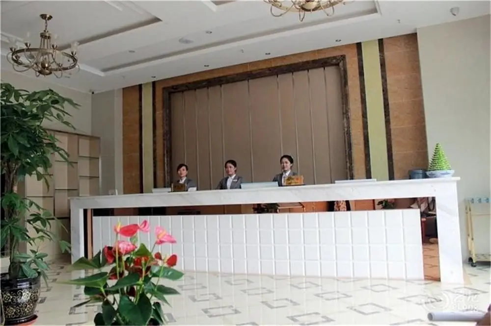 Чэнду: ERA South Atrium Hotel