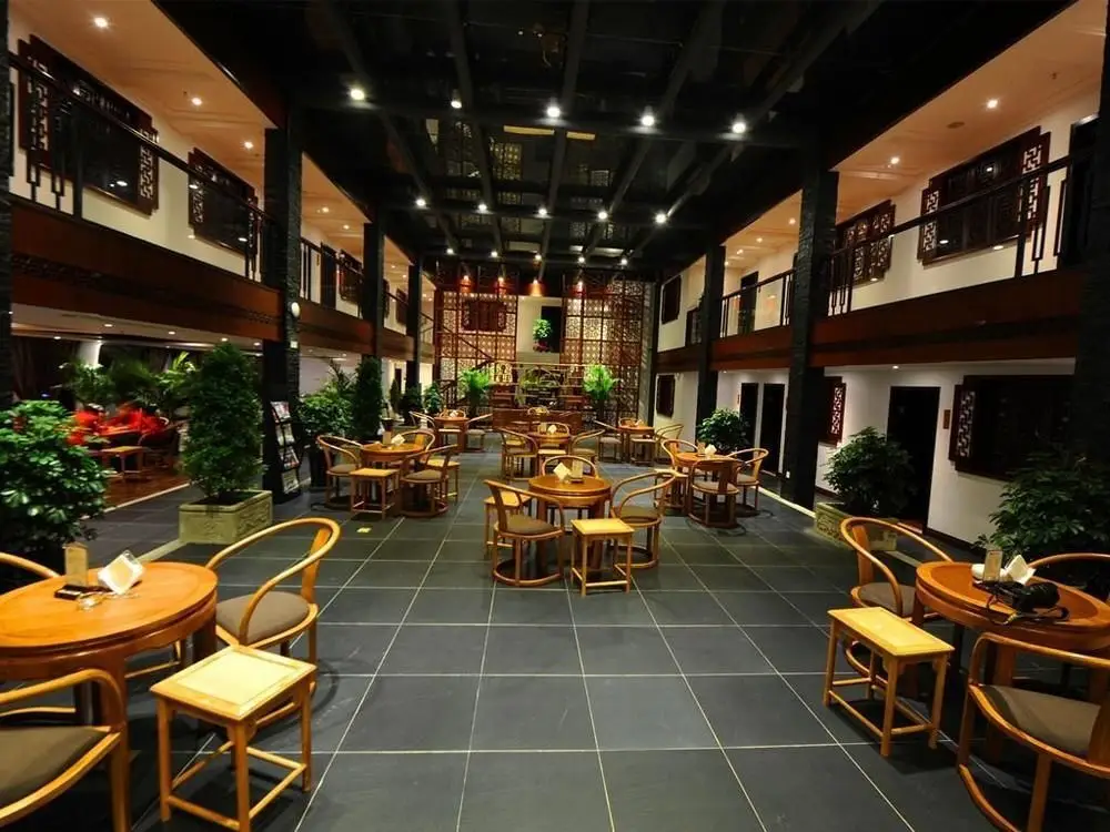 Чэнду: New Vision Hotel