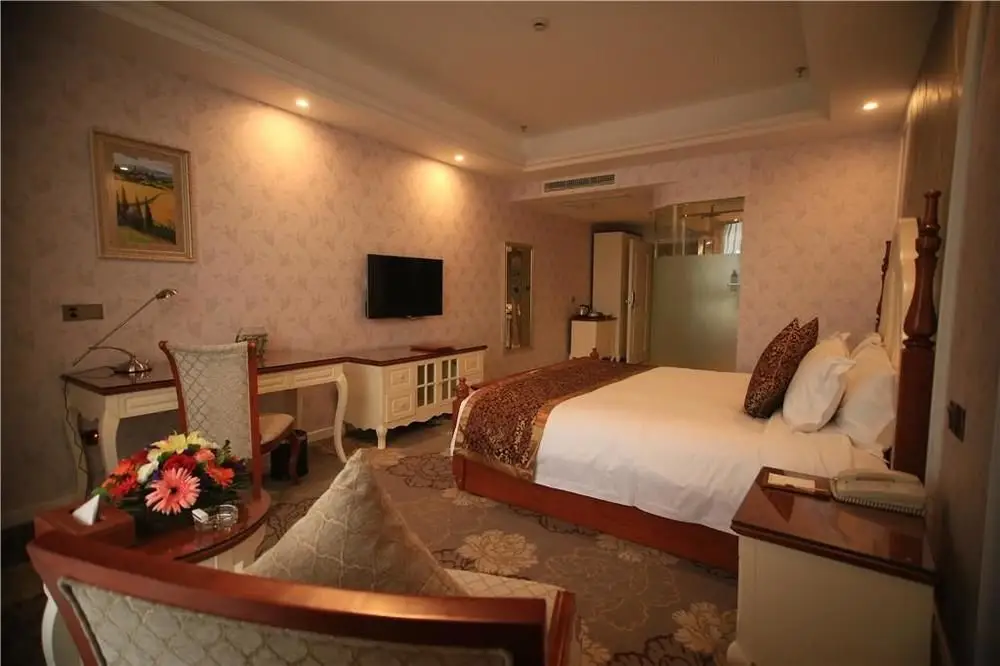 Чэнду: Lanting Hotel (Chengdu Daxu High-speed Railway Station)