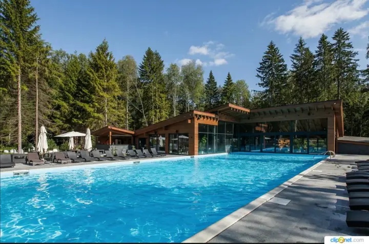 Дорохово: Загородный отель LES Art Resort