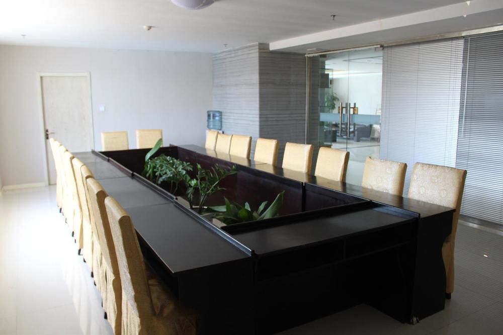 Циндао: Thank Inn Plus Shandong Qingdao Huangdao District Haier Industrial Park