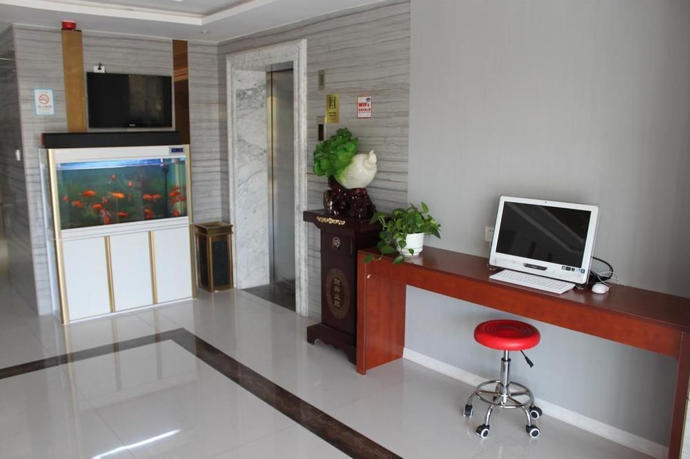 Циндао: Thank Inn Plus Shandong Qingdao Huangdao District Haier Industrial Park