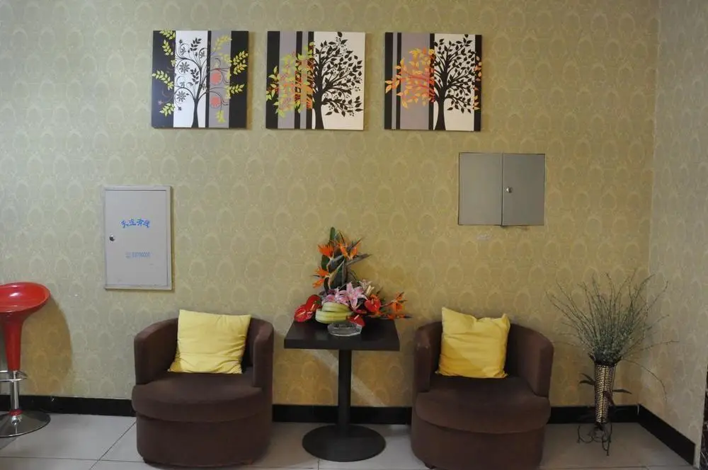 Далянь: Dalian Yiju Hotel