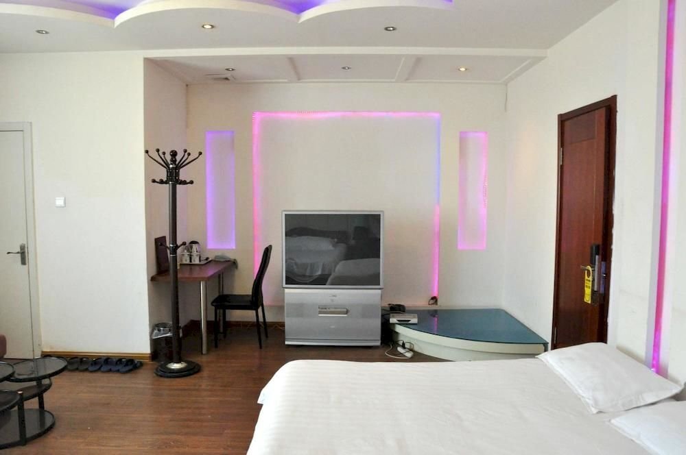 Далянь: Dalian Yiju Hotel