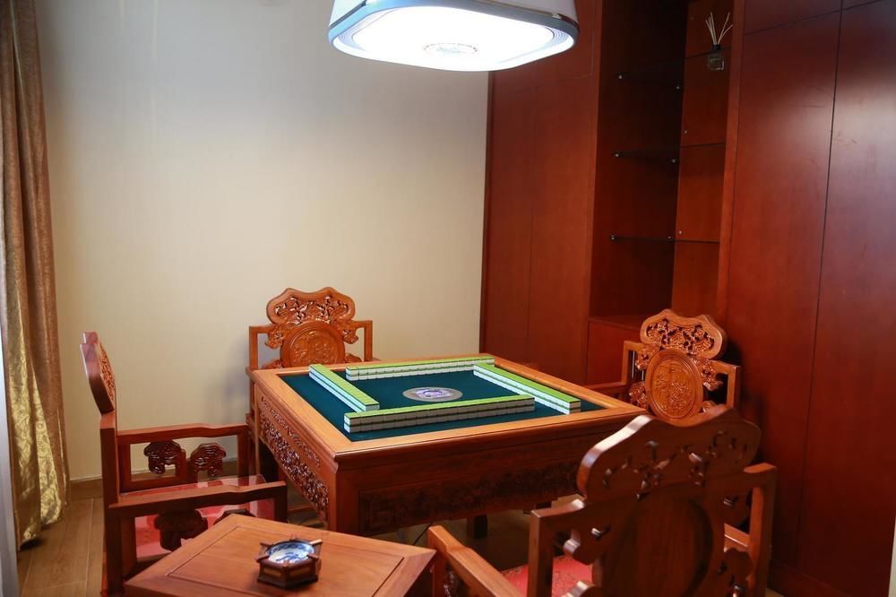 Шэньчжэнь: Longhui Hotel