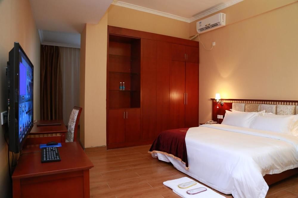 Шэньчжэнь: Longhui Hotel