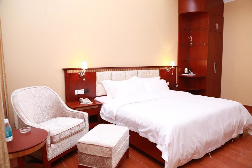 Шэньчжэнь: Longhui Hotel