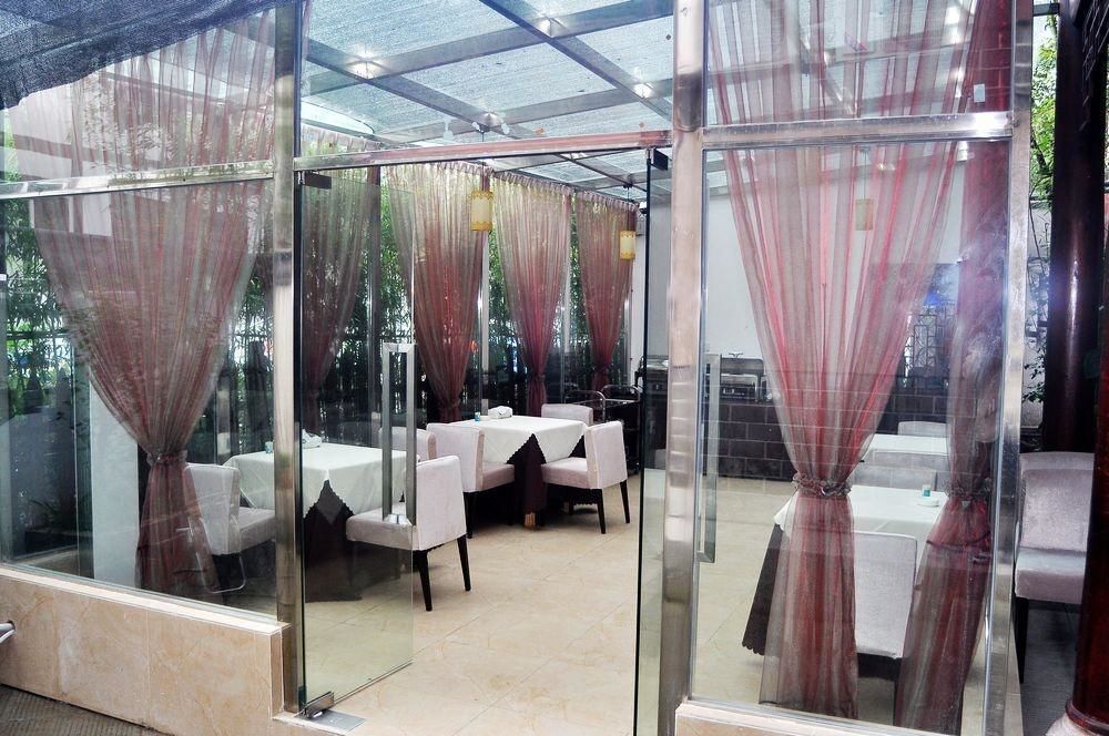 Чэнду: Chengdu Huanglongxi Puyuan Hotel