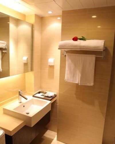 Циндао: Sea Land Holiday Hotel- Qingdao