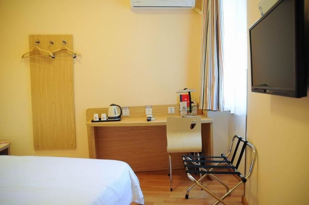 Далянь: Grace Inn
