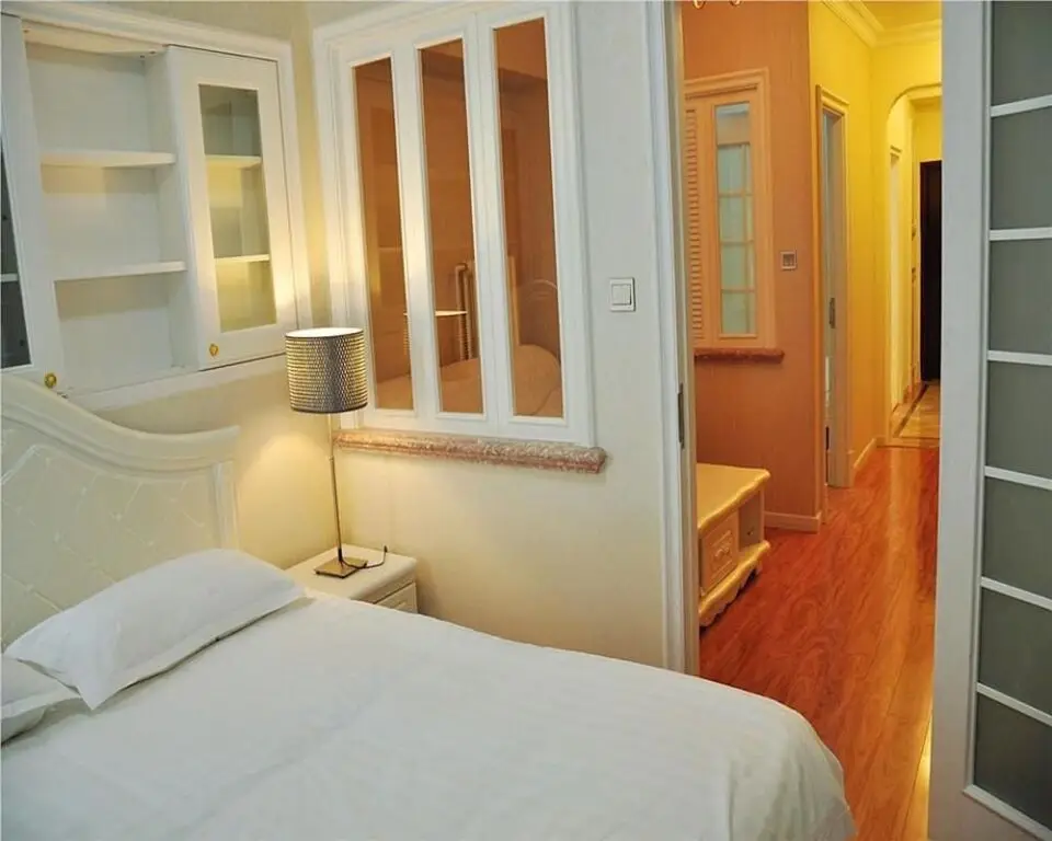 Далянь: Dalian Aiyijia Hotel