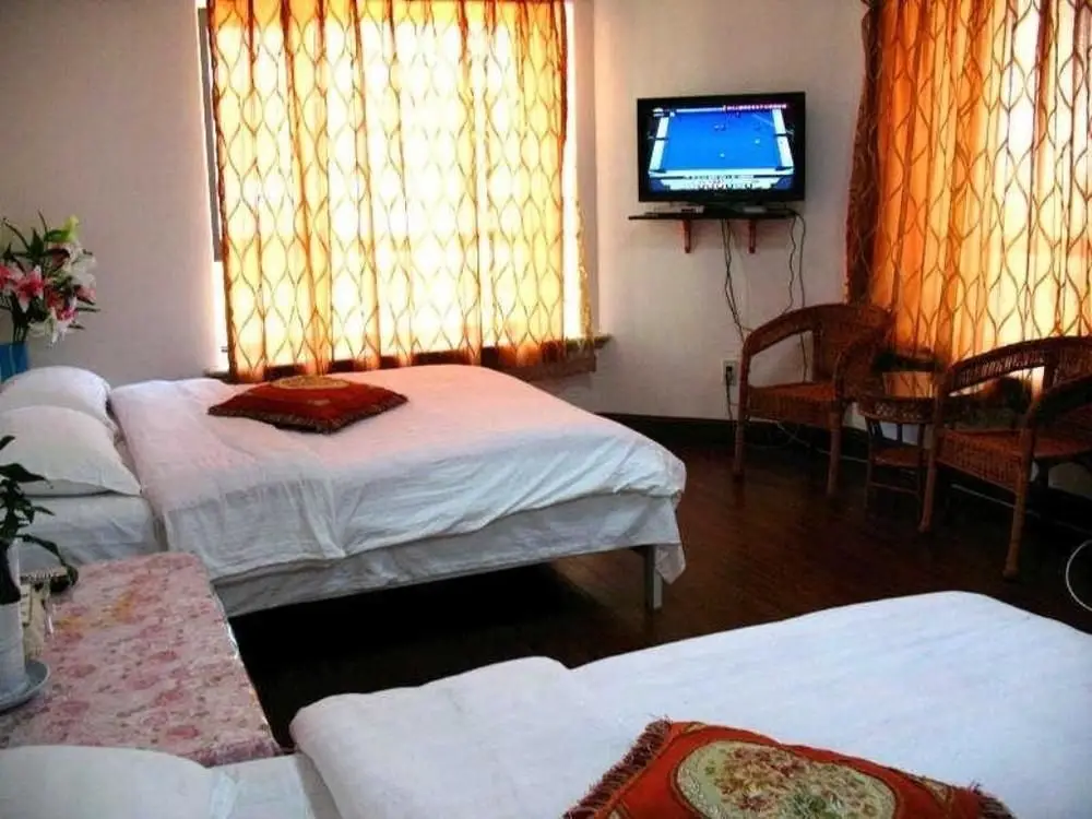 Далянь: Shunyi Hotel