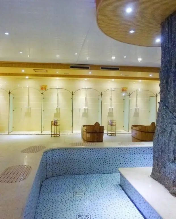 Lvshun Hot Spring Holiday Hotel — фото 1