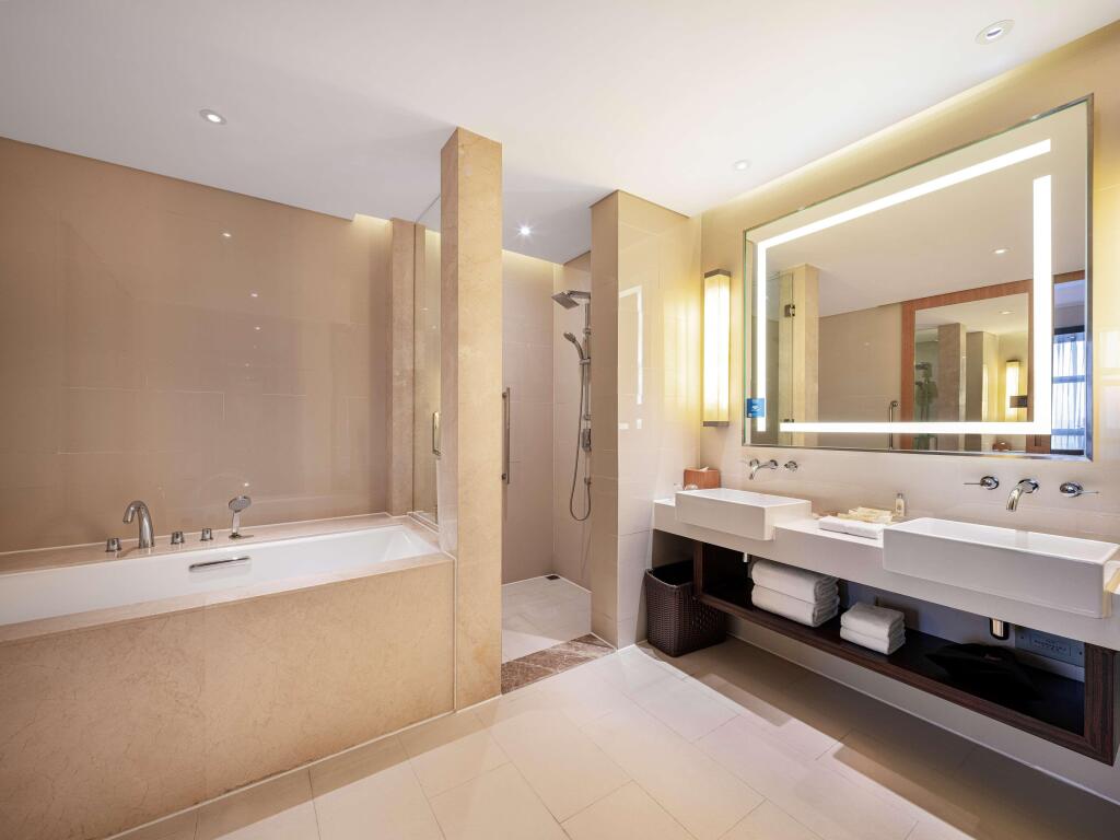 Чэнду: Hilton Garden Inn Chengdu Huayang
