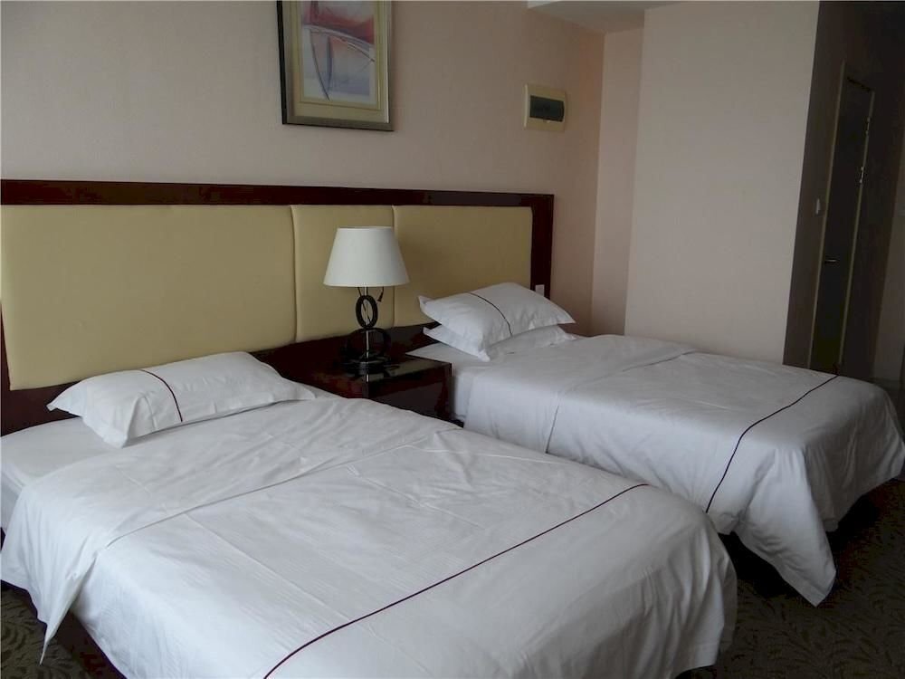 Циндао: Fu Zhi Business Hotel- Qingdao