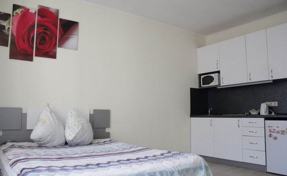 Реутов: LOFT STUDIO Октября, 52