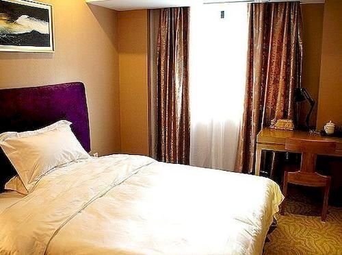 Чэнду: Zilongge Business Hotel
