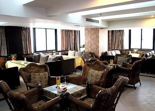 Чэнду: Zilongge Business Hotel