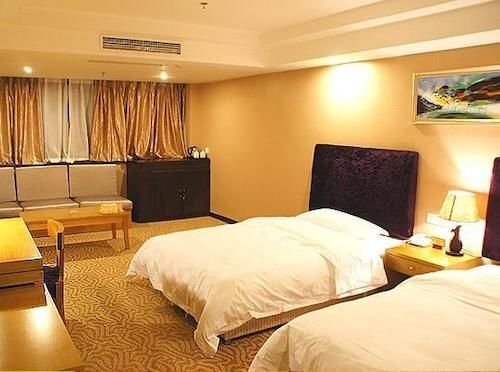 Чэнду: Zilongge Business Hotel
