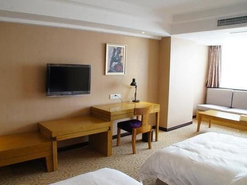 Чэнду: Zilongge Business Hotel