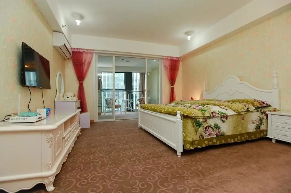Hui Ke Xing Hotel Apartment — фото 1