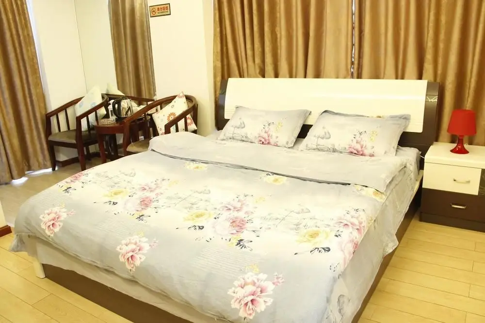 Чэнду: Chengdu Little Home Hotel Aparment