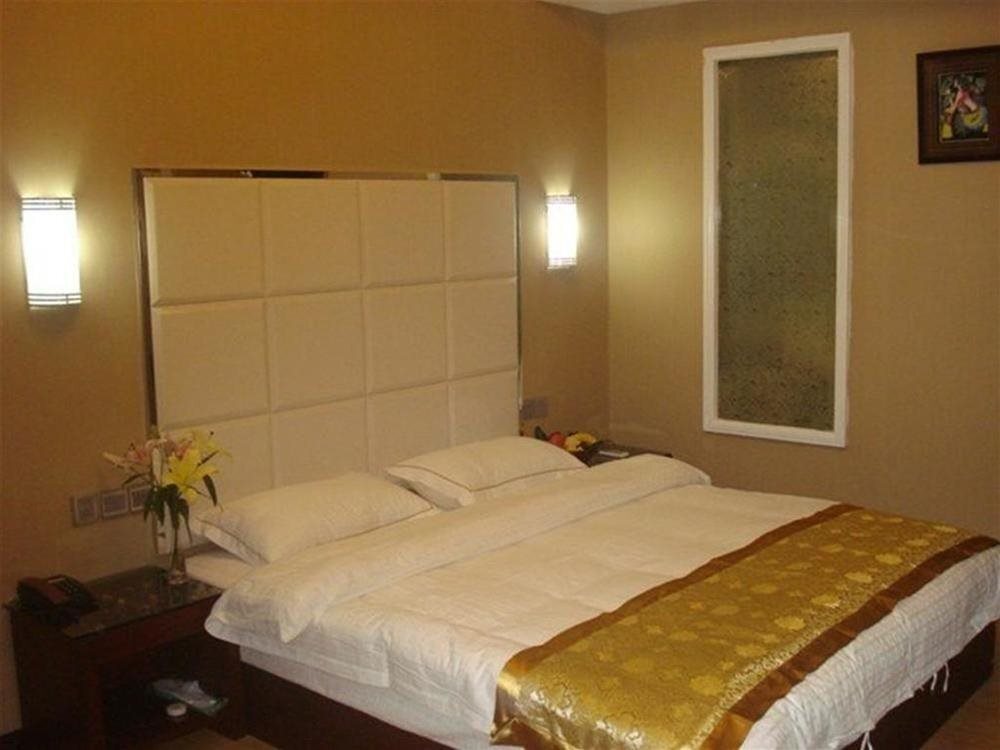 Куньмин: ChunYue Hotel  Kunming