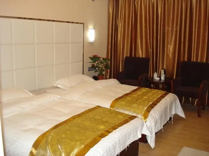 Куньмин: ChunYue Hotel Kunming