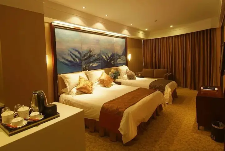 Чэнду: Hua Lian Dong Huan Hotel - Chengdu