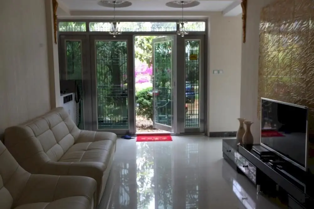 Куньмин: Kunming Dianchi Sunshine Inn