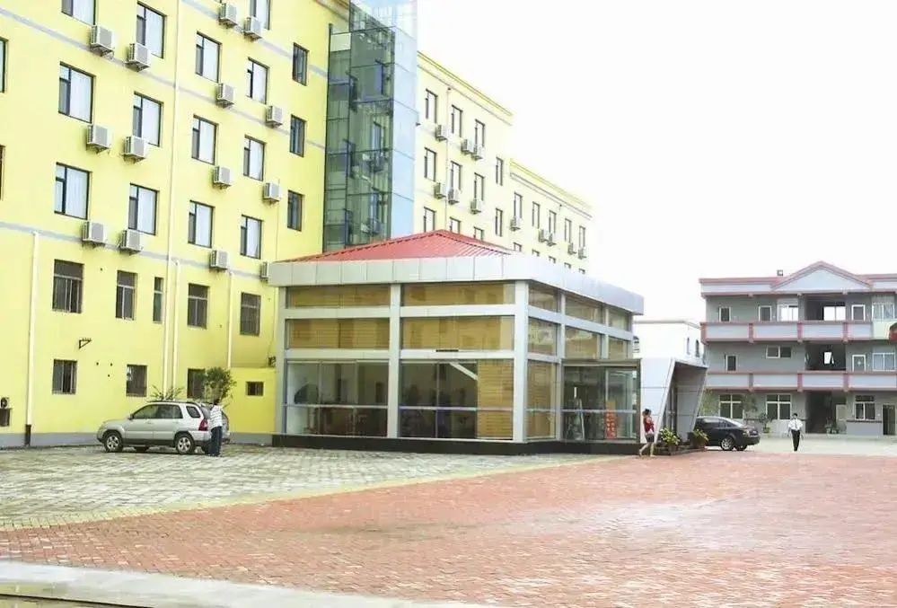Циндао: Jiaonan Jin Lan Business Hotel
