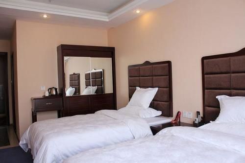 Чэнду: Pai Hotel Chengdu Cu Bridge Oushang City of Female Shoes