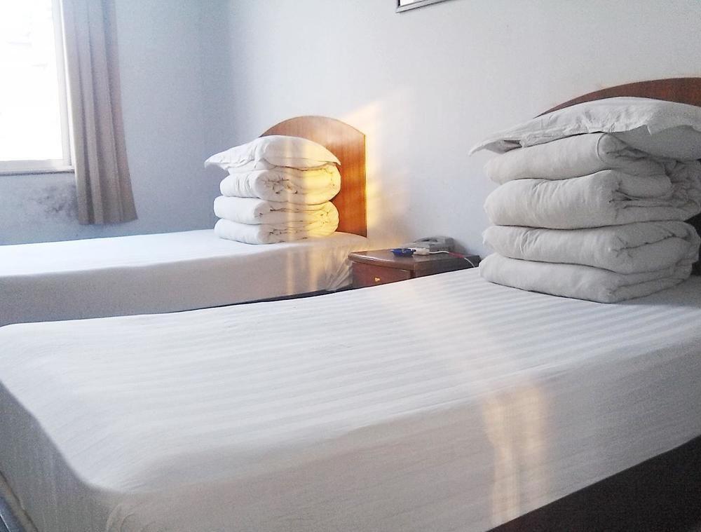 Циндао: Aofeng Business Hotel
